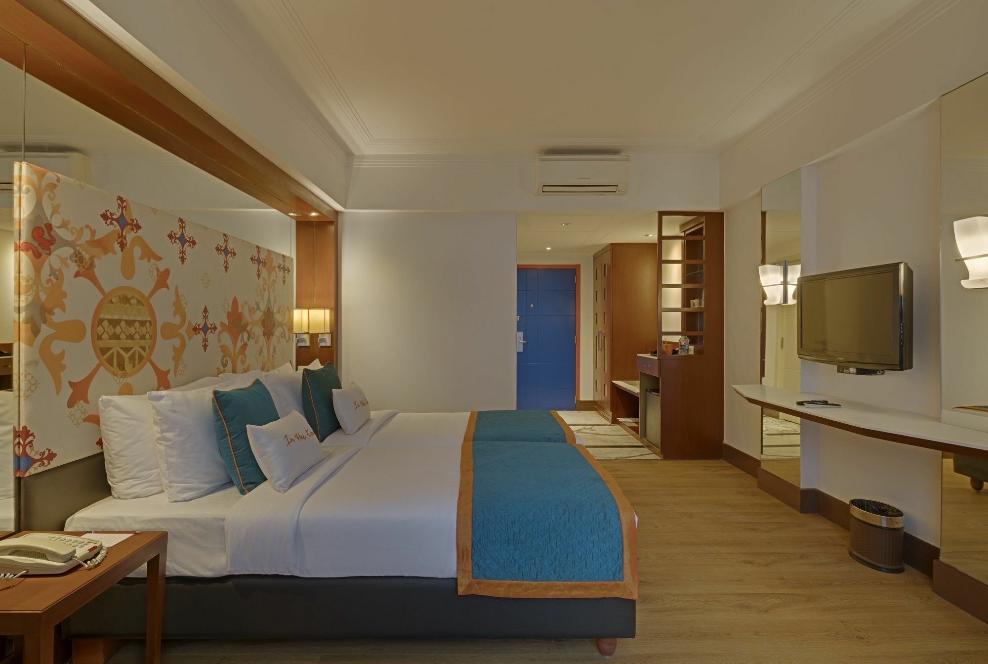 Zone By The Park Electronic 4* Kammasandra
